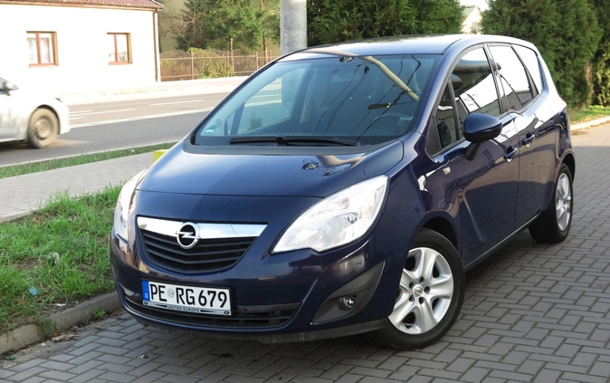 Opel Meriva cena 19900 przebieg: 140000, rok produkcji 2011 z Pruszków małe 466